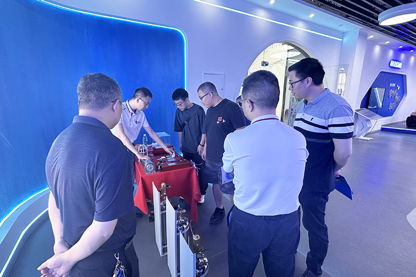 һӭĴѧרҽݰagλ½j9ڿƼ